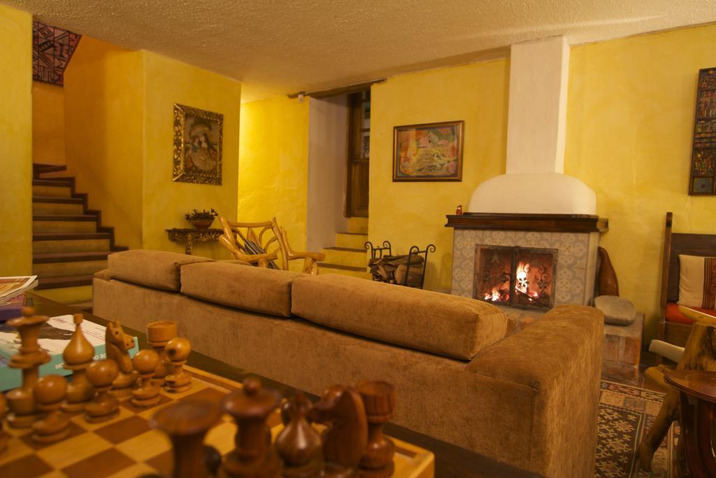 Las Palmeras Inn Otavalo Ngoại thất bức ảnh