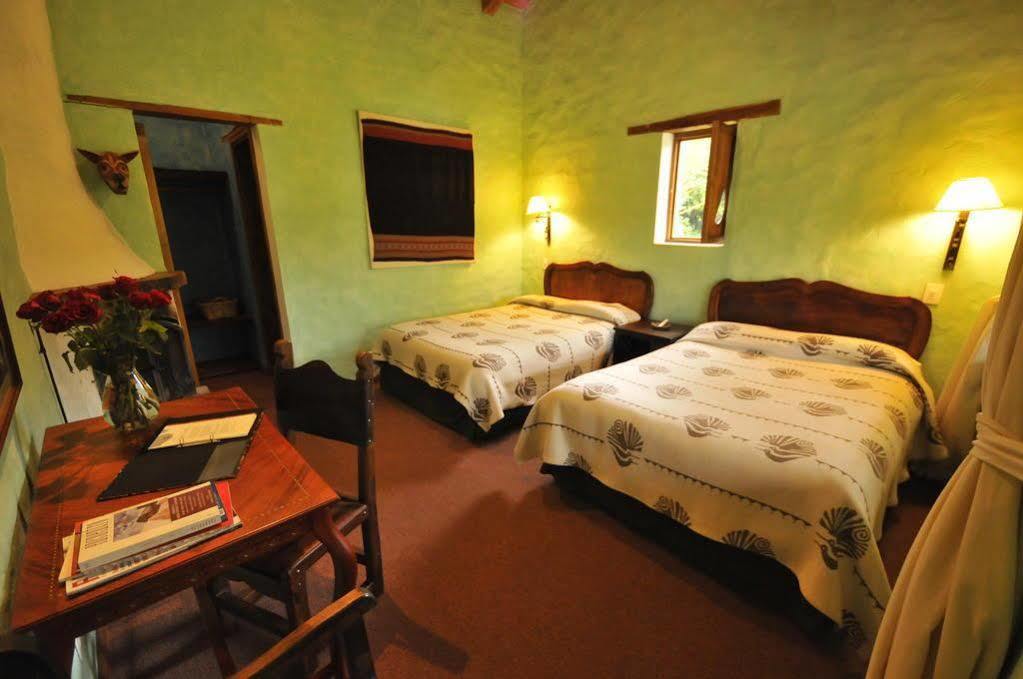 Las Palmeras Inn Otavalo Ngoại thất bức ảnh