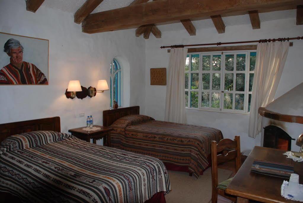 Las Palmeras Inn Otavalo Ngoại thất bức ảnh